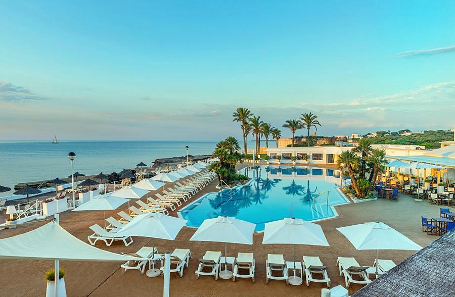 Aluasun Far Menorca Aparthotel С'Алгар Екстериор снимка