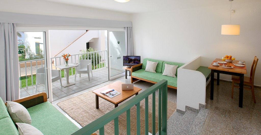 Aluasun Far Menorca Aparthotel С'Алгар Екстериор снимка